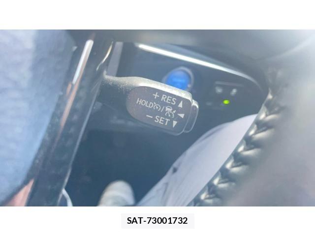 Toyota PRIUS 2020-06 7359347-11