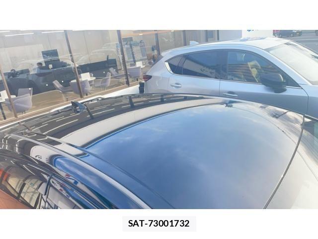 Toyota PRIUS 2020-06 7359347-1