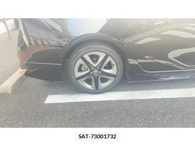 Toyota PRIUS 2020-06 7359347-6