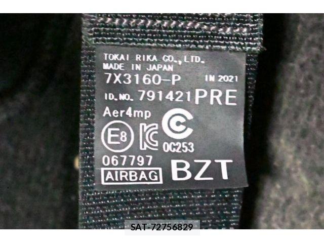Toyota PRIUS 2021-05 7359349-28