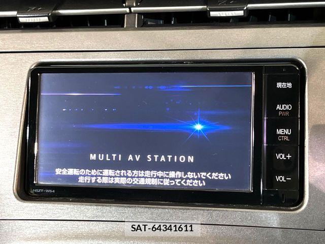 Toyota PRIUS 2014-11 7359368-3