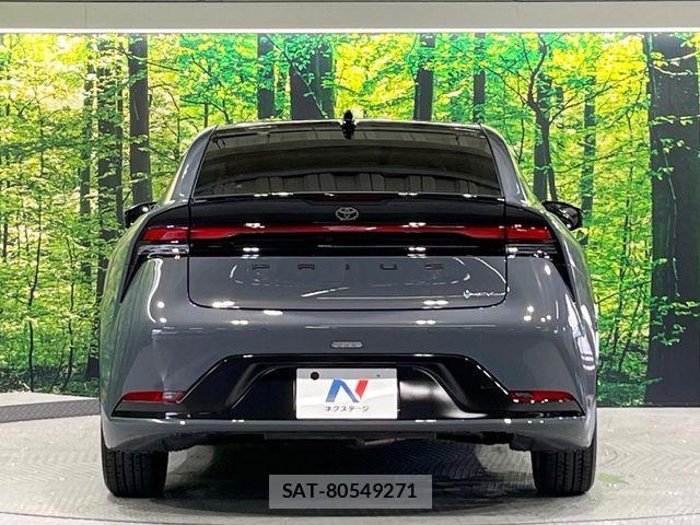 Toyota PRIUS 2023-05 7359322-14