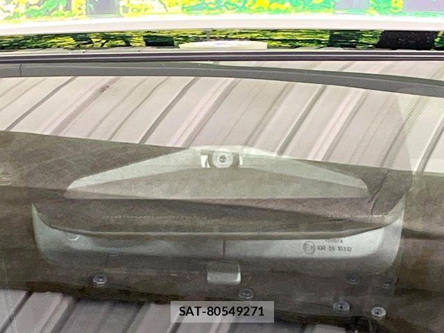 Toyota PRIUS 2023-05 7359322-5