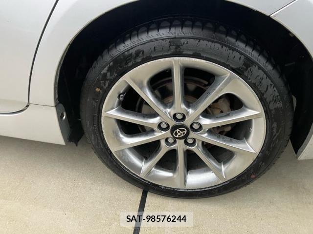 Toyota PRIUS 2014-02 7359389-9
