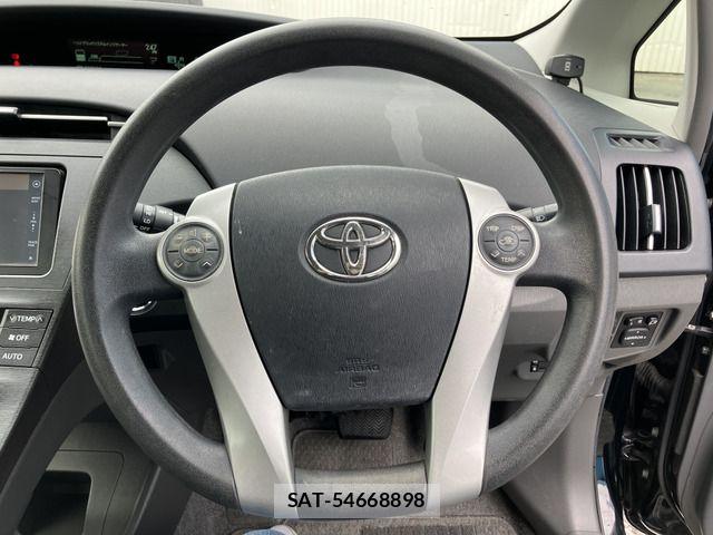 Toyota PRIUS 2011-11 7378968-6