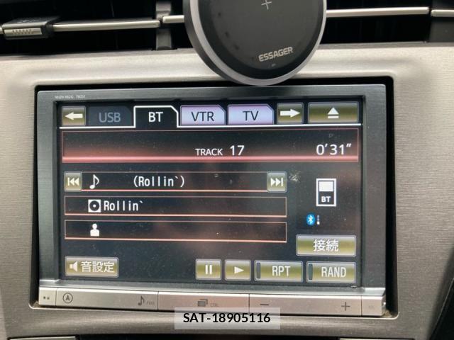 Toyota PRIUS 2013-06 7378969-16