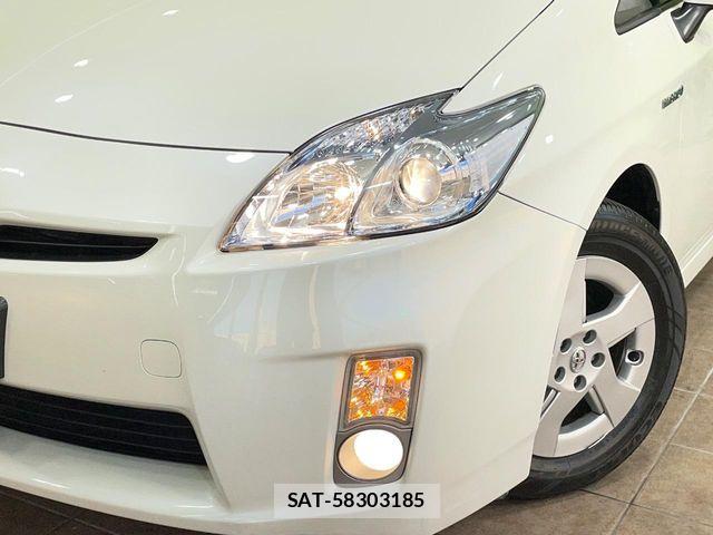 Toyota PRIUS 2010-11 7393638-11