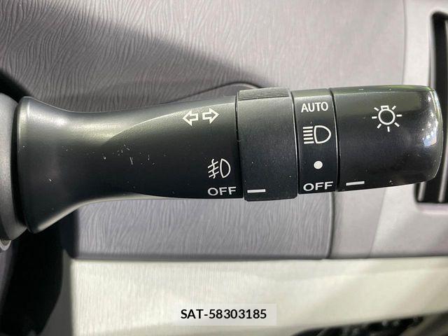 Toyota PRIUS 2010-11 7393638-5