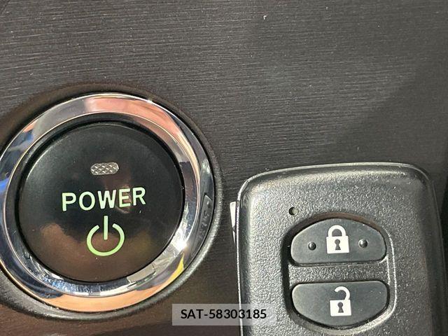 Toyota PRIUS 2010-11 7393638-6