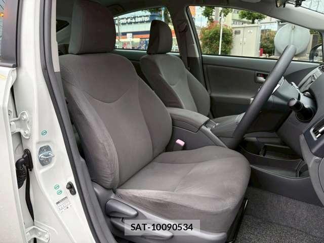 Toyota PRIUS 2011-06 7393647-9