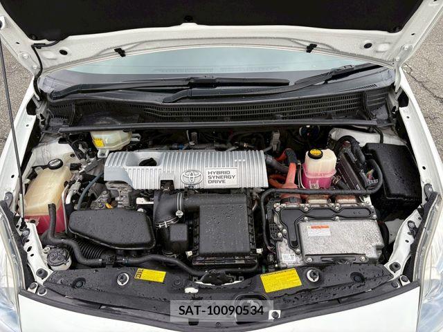Toyota PRIUS 2011-06 7393647-28