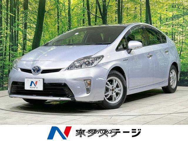 Toyota PRIUS 2013-05 7393648-0