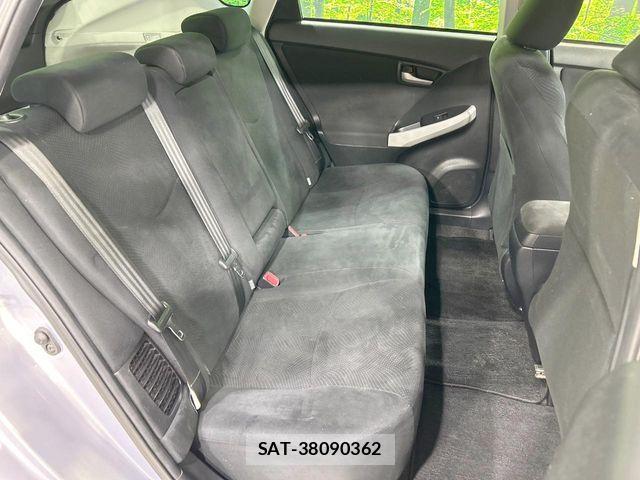 Toyota PRIUS 2013-05 7393648-8