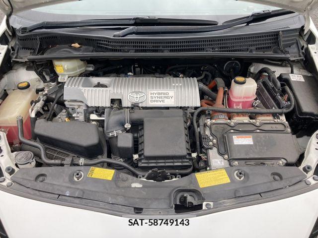 Toyota PRIUS 2013-02 7393637-29