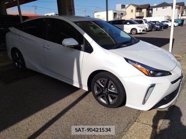 Toyota PRIUS 2021-06 7393571-5