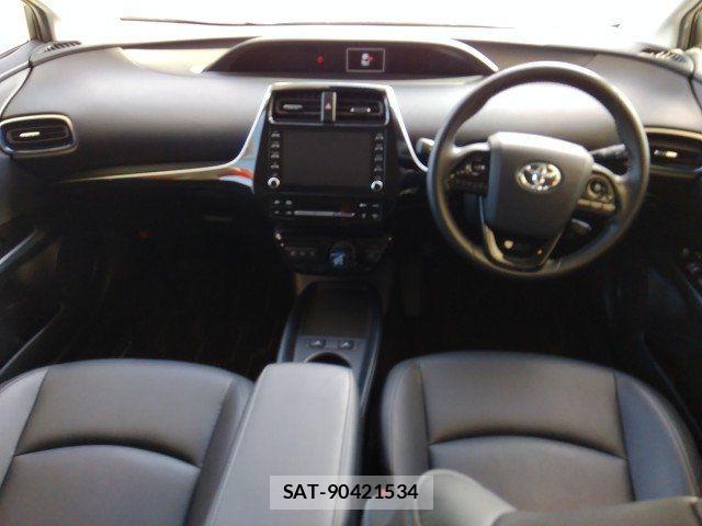 Toyota PRIUS 2021-06 7393571-7