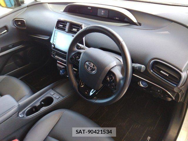 Toyota PRIUS 2021-06 7393571-8