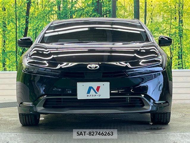 Toyota PRIUS 2025-05 7393554-13