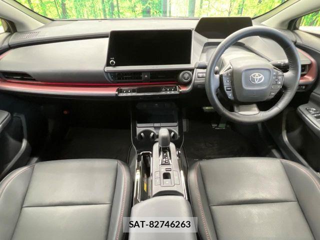 Toyota PRIUS 2025-05 7393554-1