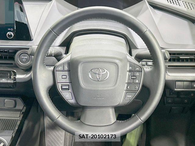 Toyota PRIUS 2023-12 7393569-9