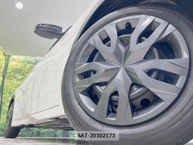 Toyota PRIUS 2023-12 7393569-11