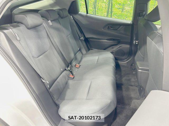 Toyota PRIUS 2023-12 7393569-7