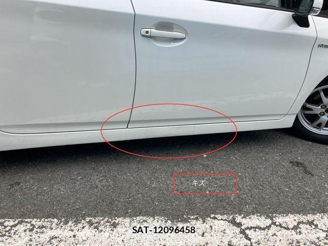 Toyota PRIUS 2010-06 7393661-11