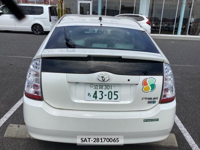 Toyota PRIUS 2007-06 7393658-16