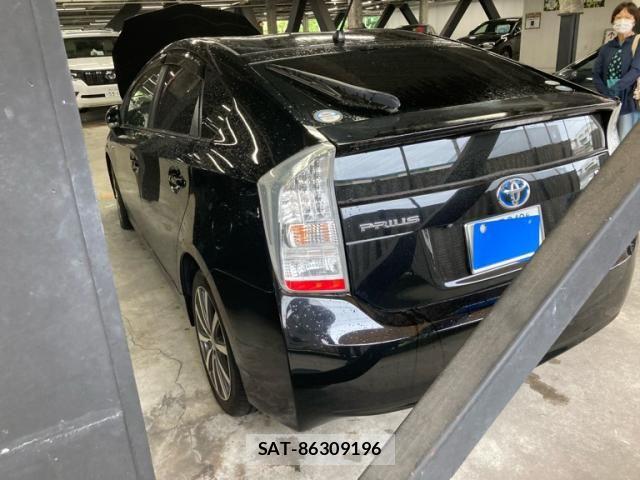 Toyota PRIUS 2011-07 7393664-3