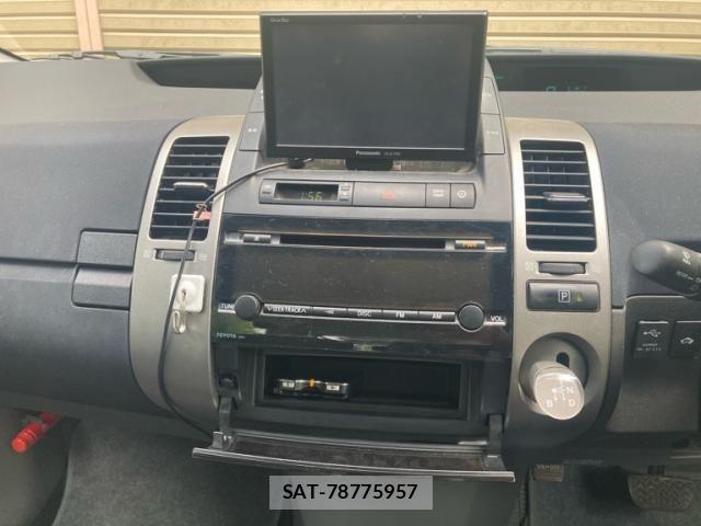 Toyota PRIUS 2009-07 7393657-12