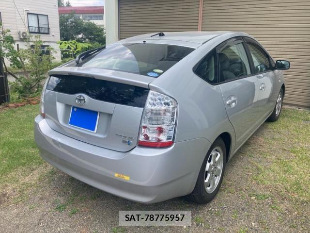 Toyota PRIUS 2009-07 7393657-3