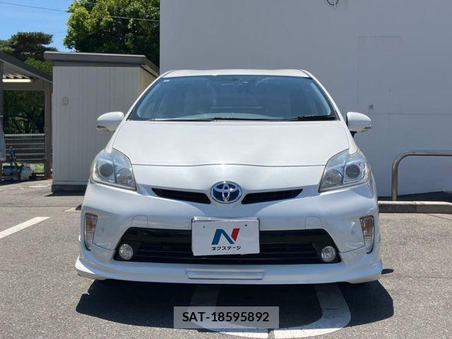 Toyota PRIUS 2012-05 7393650-13