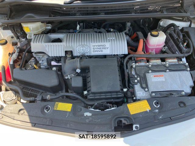 Toyota PRIUS 2012-05 7393650-17