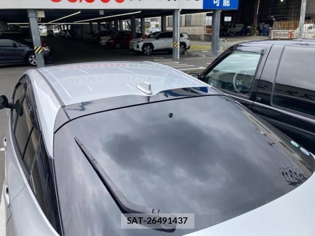 Toyota PRIUS 2016-11 7393646-9