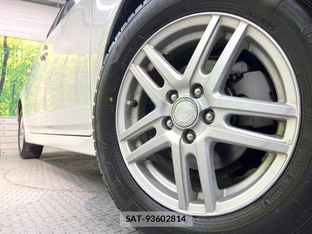 Toyota PRIUS 2014-06 7393636-12