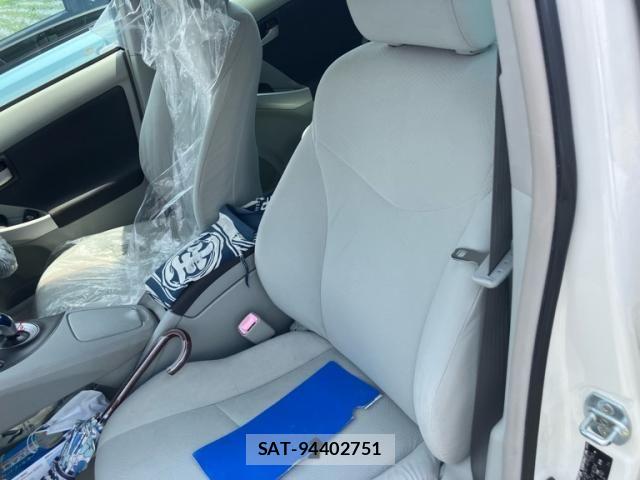 Toyota PRIUS 2011-09 7393672-14