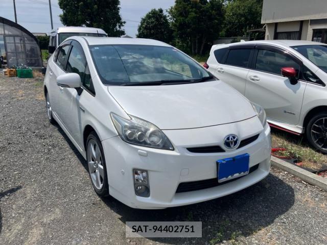 Toyota PRIUS 2011-09 7393672-1