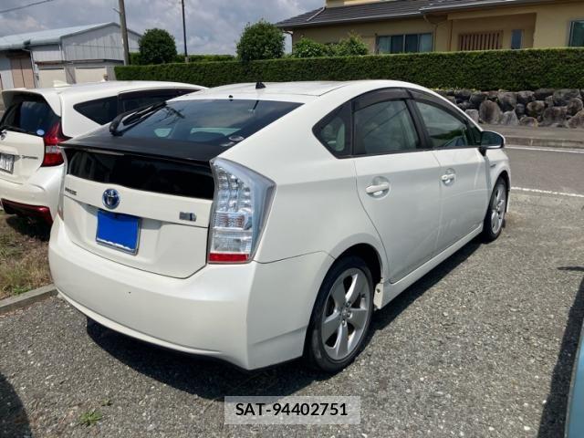 Toyota PRIUS 2011-09 7393672-2