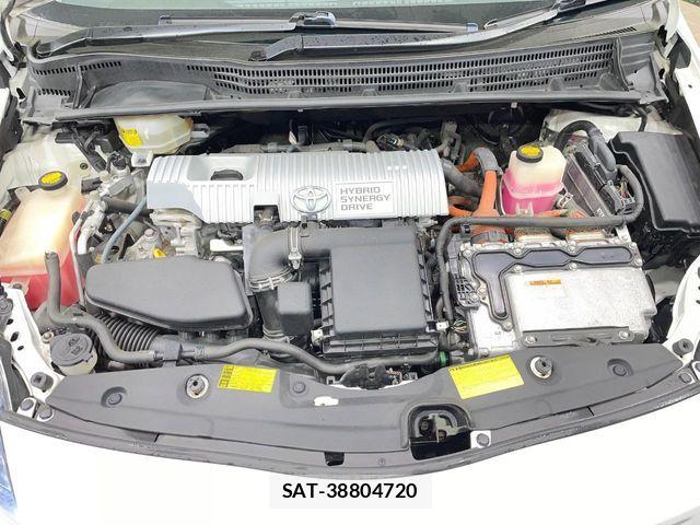 Toyota PRIUS 2011-11 7393645-17