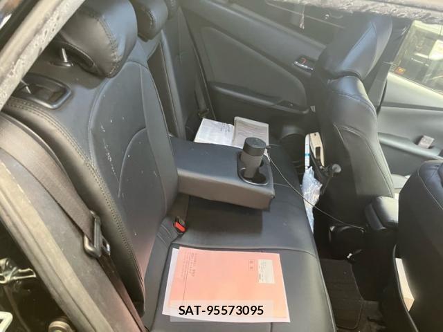 Toyota PRIUS 2015-12 7393644-9