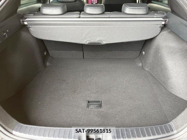 Toyota PRIUS 2022-08 7393564-10