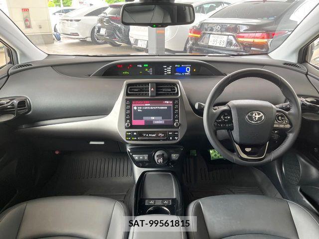 Toyota PRIUS 2022-08 7393564-1