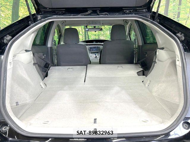 Toyota PRIUS 2010-05 7393649-9