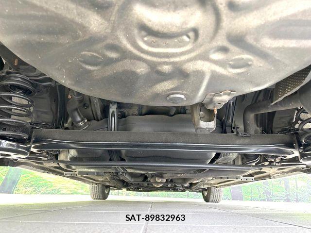 Toyota PRIUS 2010-05 7393649-18