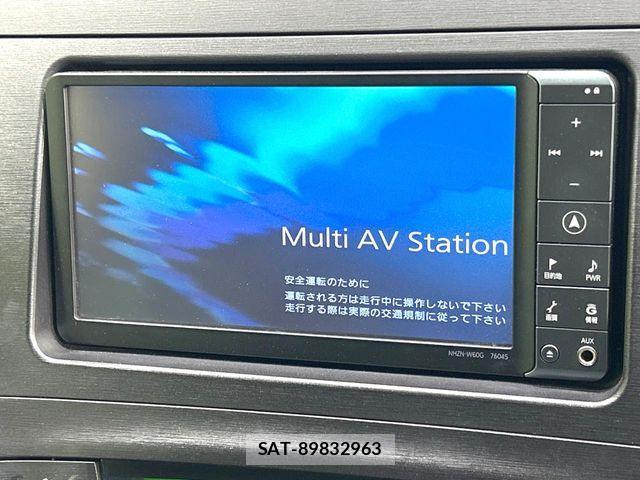 Toyota PRIUS 2010-05 7393649-2