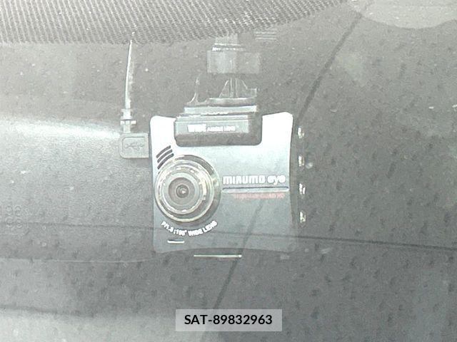 Toyota PRIUS 2010-05 7393649-4