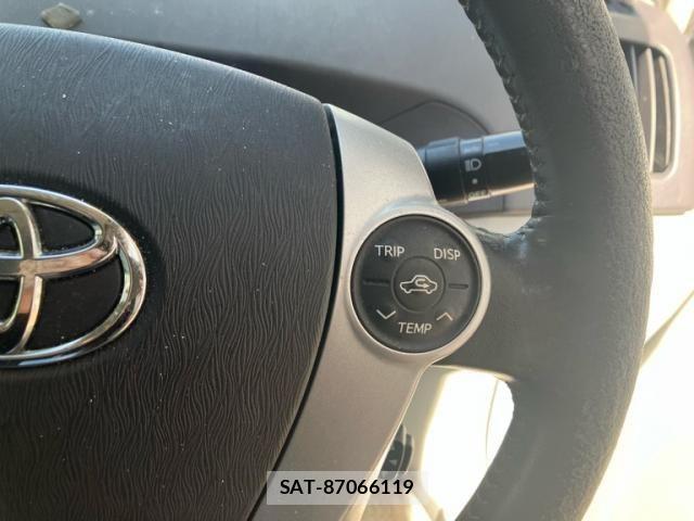 Toyota PRIUS 2010-06 7456994-23