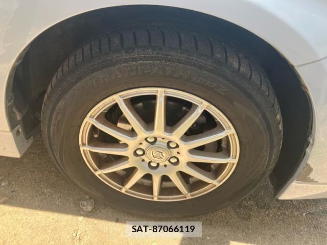 Toyota PRIUS 2010-06 7456994-7