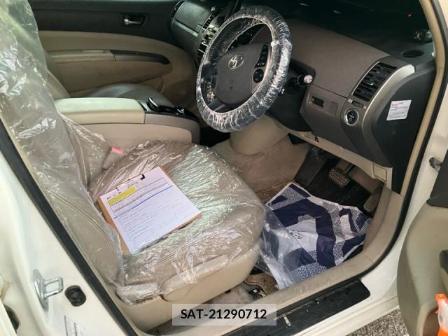Toyota PRIUS 2008-03 7456950-11