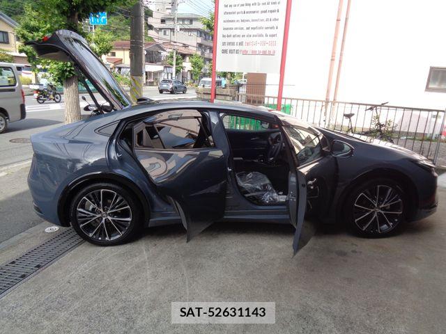 Toyota PRIUS 2026-01 7456830-9